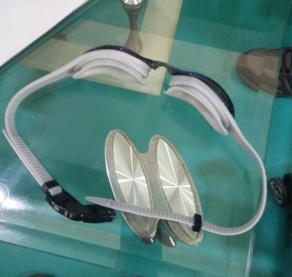 Máquina de prensa de vulcanización en silicona Mini máquina de moldeo por inyección para la fabricación de gafas de baño de silicona