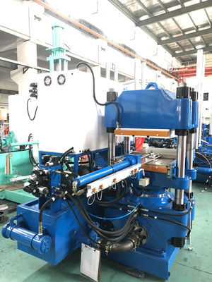 Máquina de prensado de caucho de vulcanización plana grande para la fabricación de busquillos de caucho automático