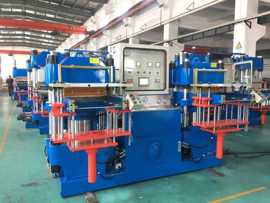 Máquina hidráulica de vulcanización por prensado en caliente para la fabricación de utensilios de cocina
