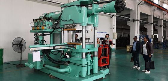 Máquina de moldeo por inyección de caucho horizontal para la fabricación de piezas de automóviles