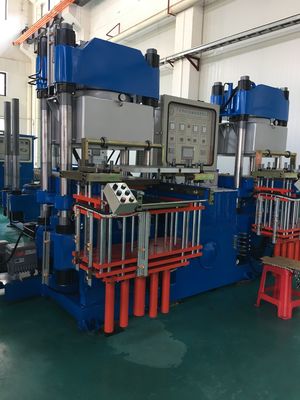 Máquina de moldeo de compresión de vacío de doble tabla de 250 toneladas con 2 bombas