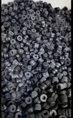 Cubierta de goma del casquillo del control del PLC de 300 Ton Calmp Force que hace la máquina de la inyección de la compresión del vacío del molde para médico